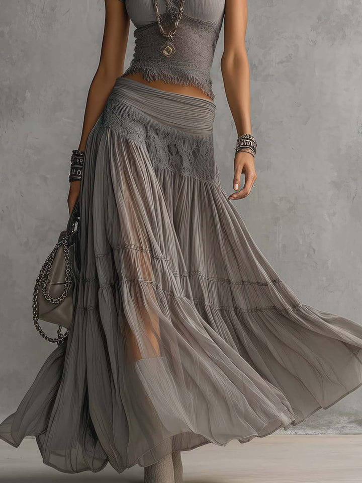 Emilia | Ethnisches Ensemble mit ätherischem Charme