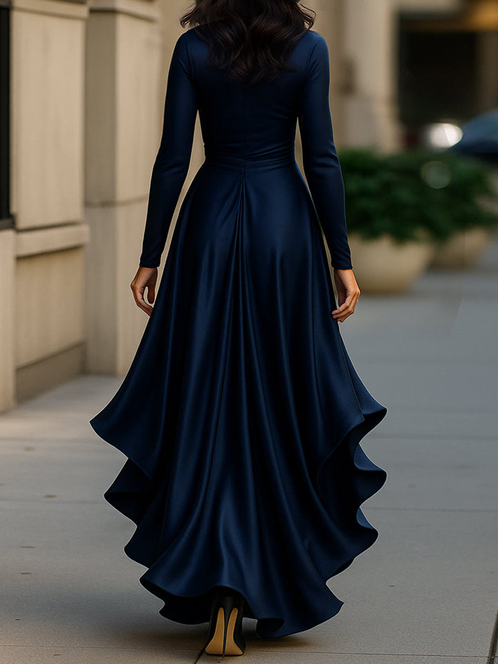 Palma | Drapiertes Satin-Maxikleid mit Rüschendetails