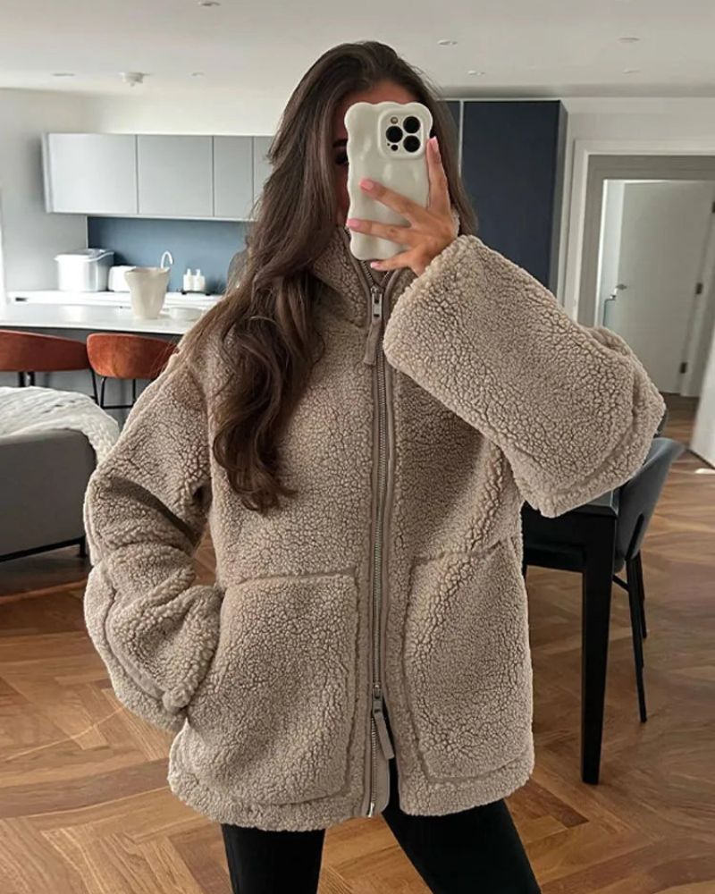 Emma™ | Warme und stilvolle Damenjacke