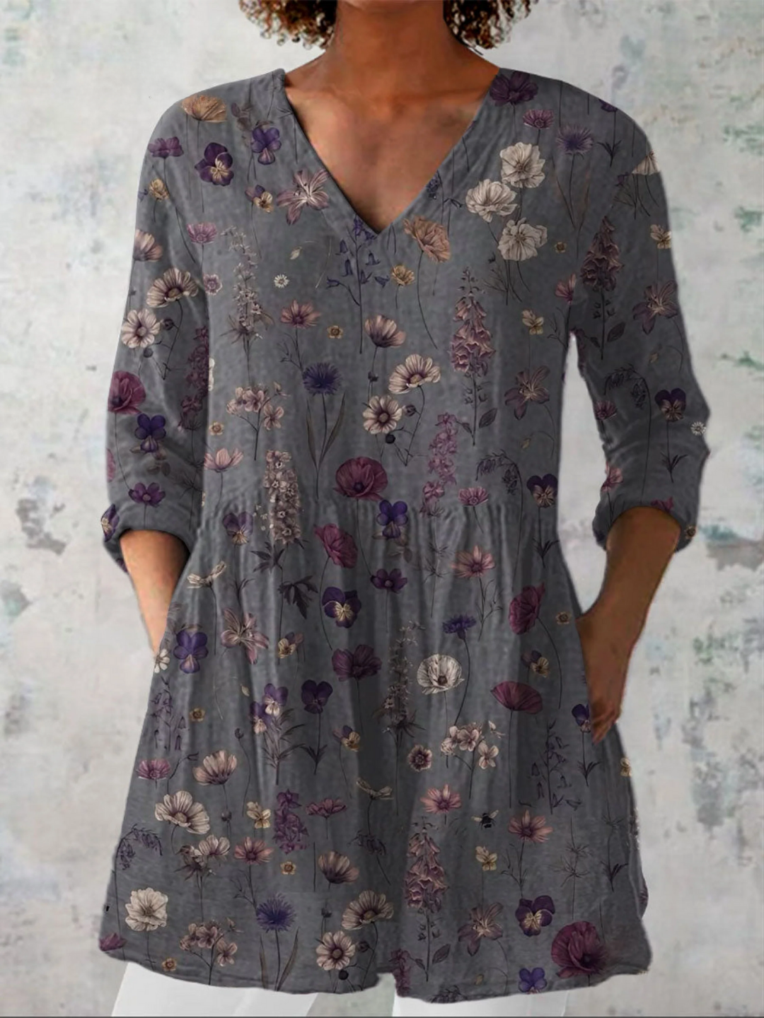 Audrey | Langärmlige Bluse mit V-Ausschnitt