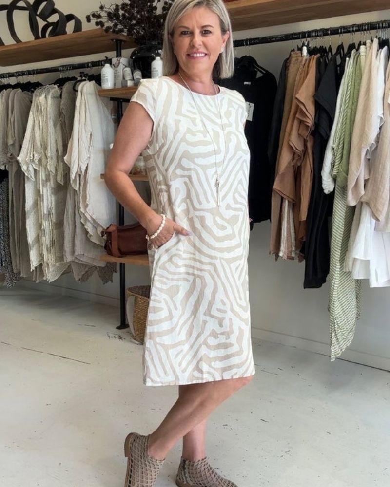 Nelia I Kleid mit Rundhalsausschnitt und Muster