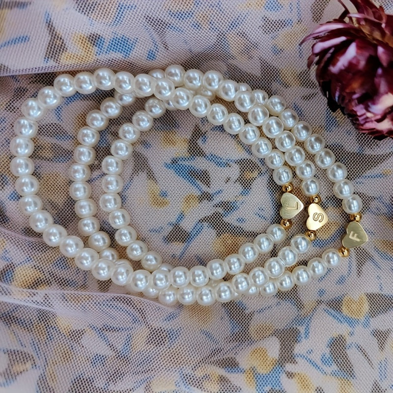 Chic Armband mit Herzinitiale (A–Z)