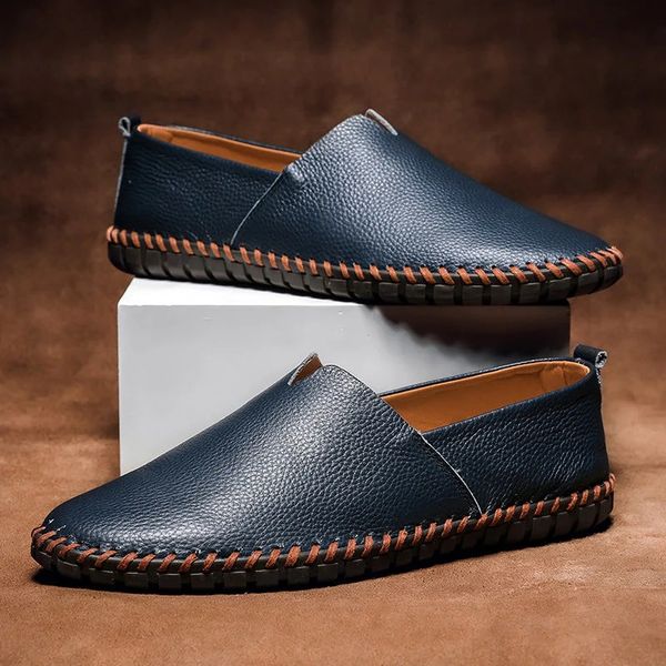Handgenähte Loafers aus Leder