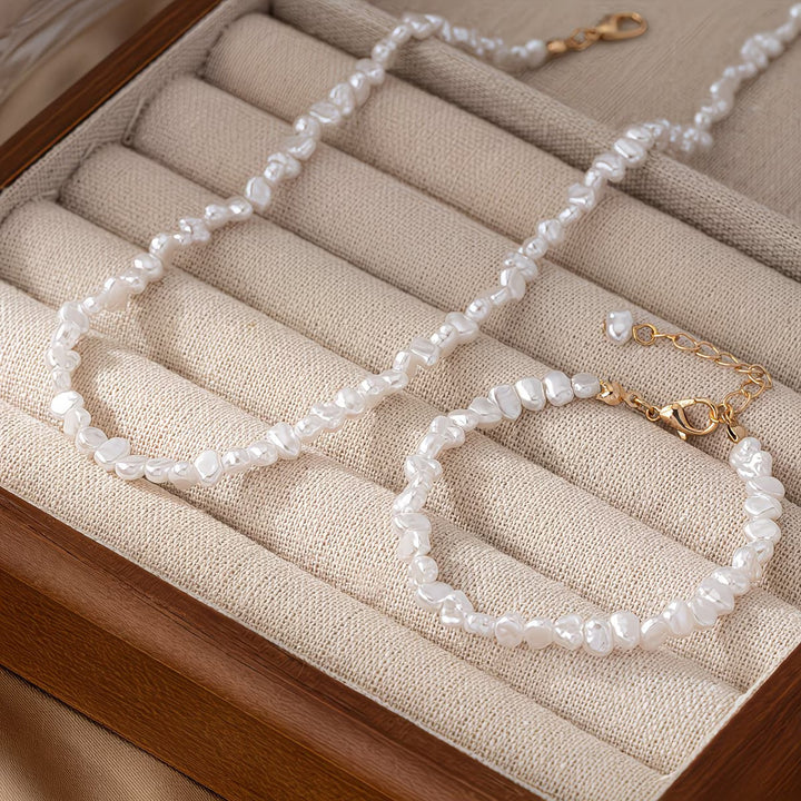 Set aus Barockperlen Halskette und Armband