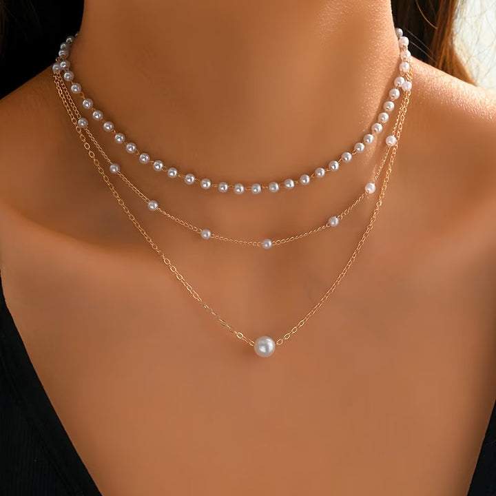 Das Trinity Pearl Layer Halsketten-Set