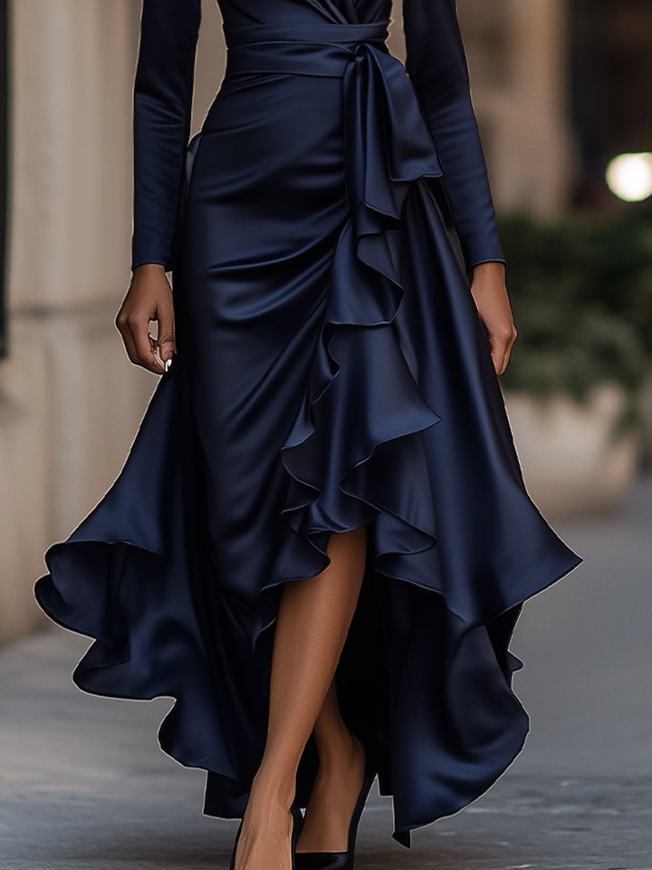 Palma | Drapiertes Satin-Maxikleid mit Rüschendetails
