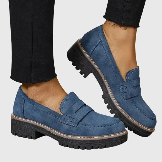 Destiny™ | Zeitlose Wildleder Slipper