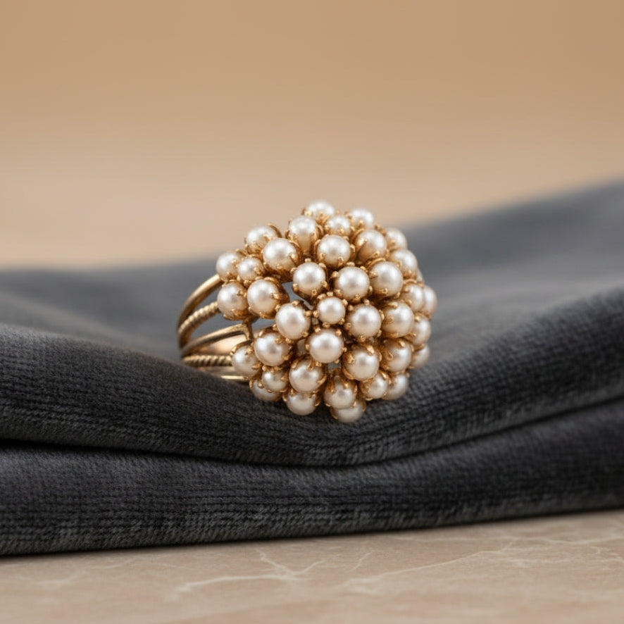 Goldring mit Intarsienperle Klassisch