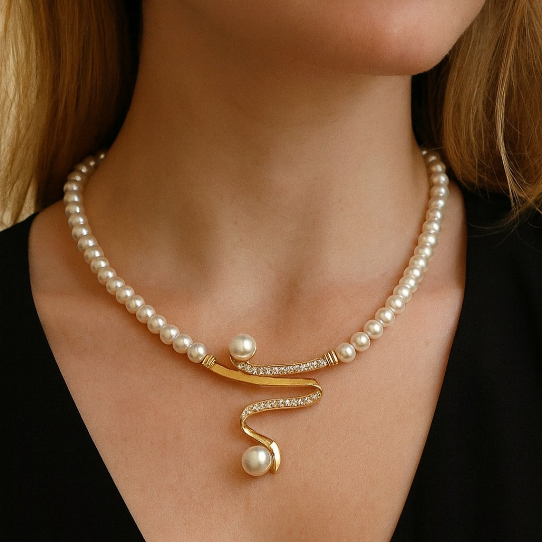 Elegantes Schmuckset mit Perlen