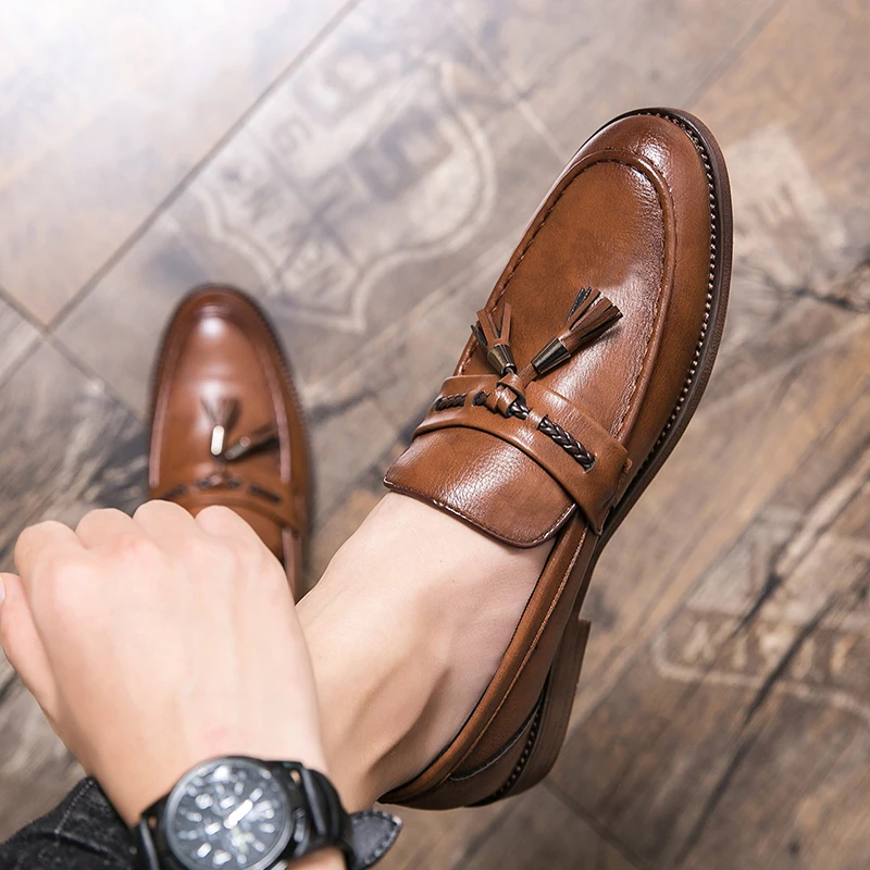 Loafers aus Leder mit Quasten