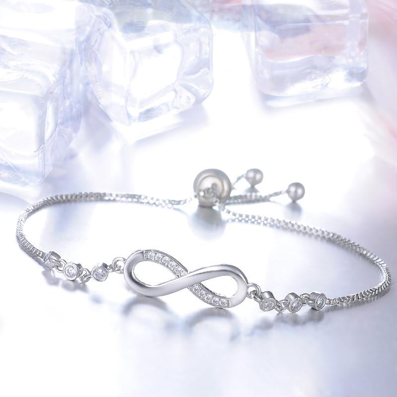Chic verstellbares Armband aus Roségold in Unendlichkeit-Form