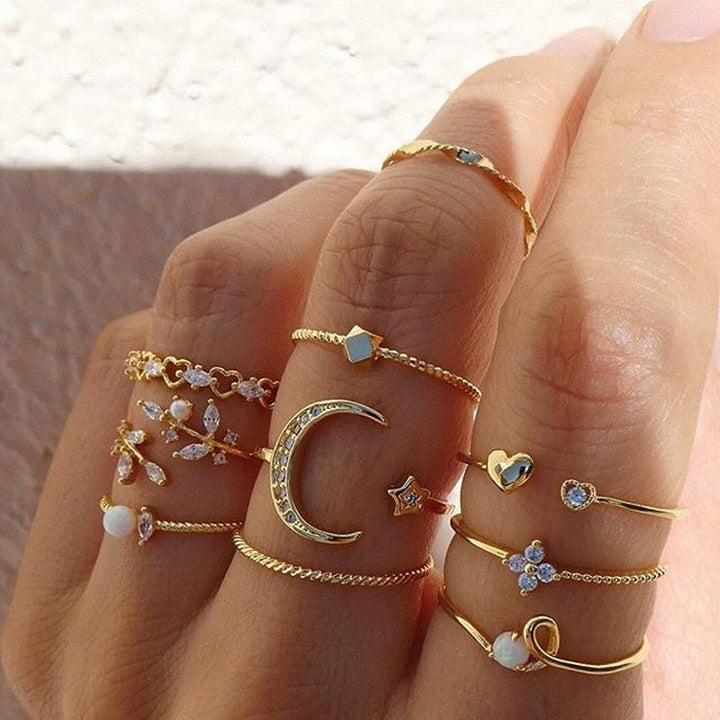 Ensemble von 10 böhmischen Ringen aus Silber und Gold