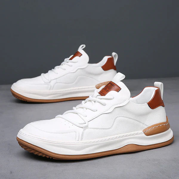 Hochsohlige Lederschuhe