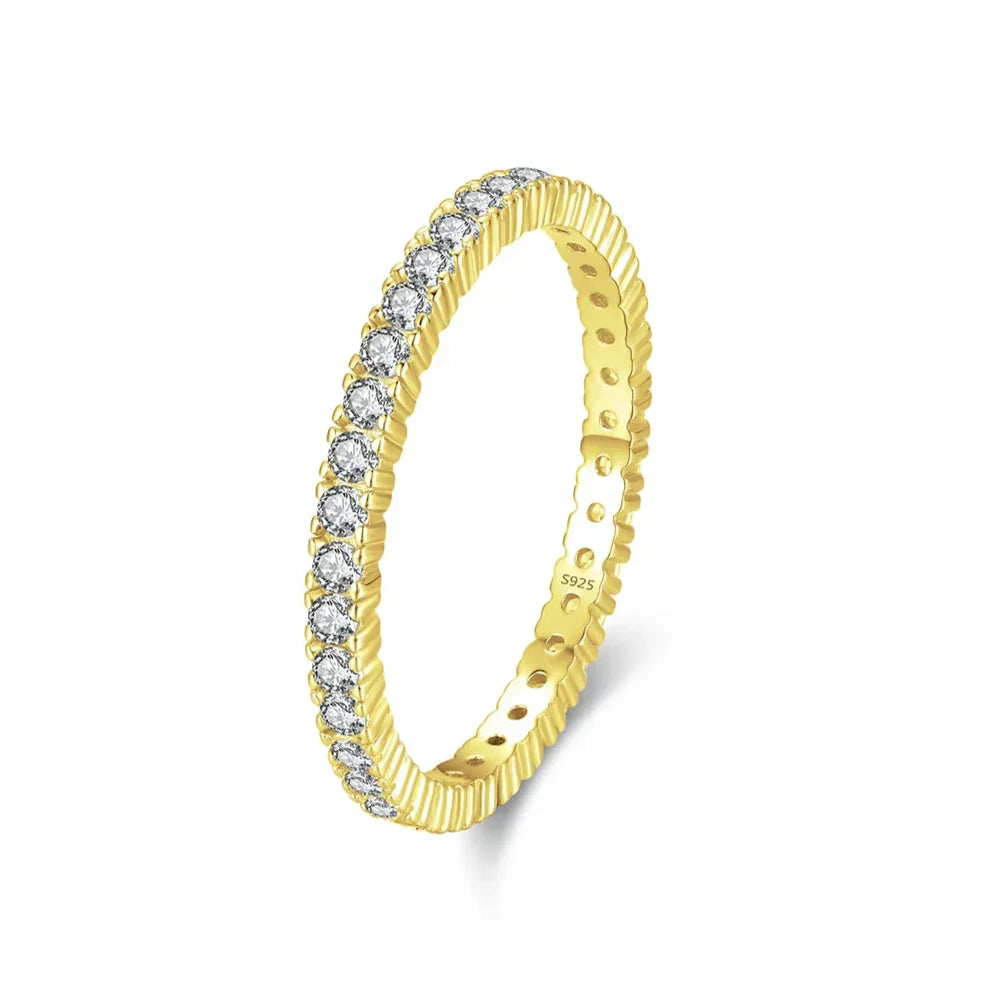 Minimalistischer Leuchtender Eternity-Ring