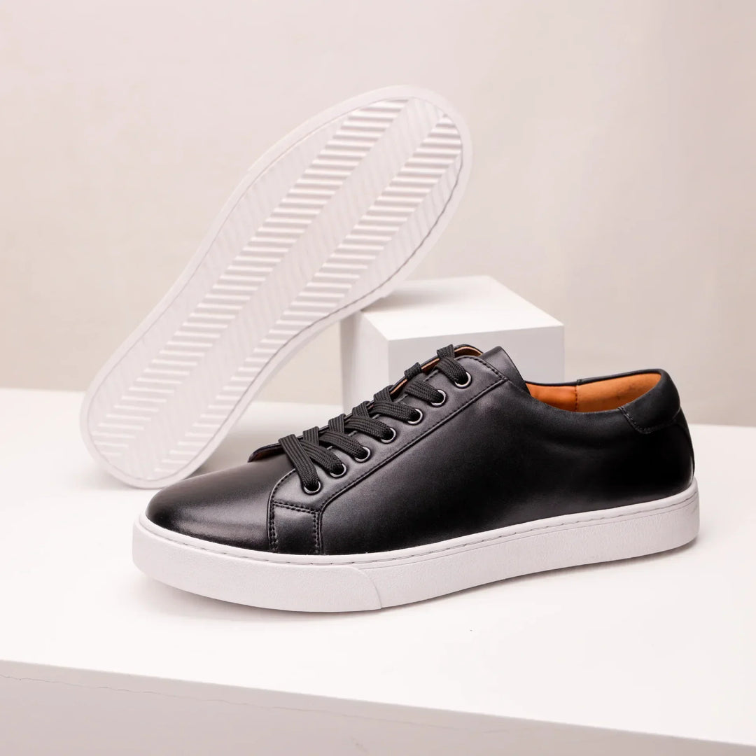 Turnschuhe aus echtem Leder