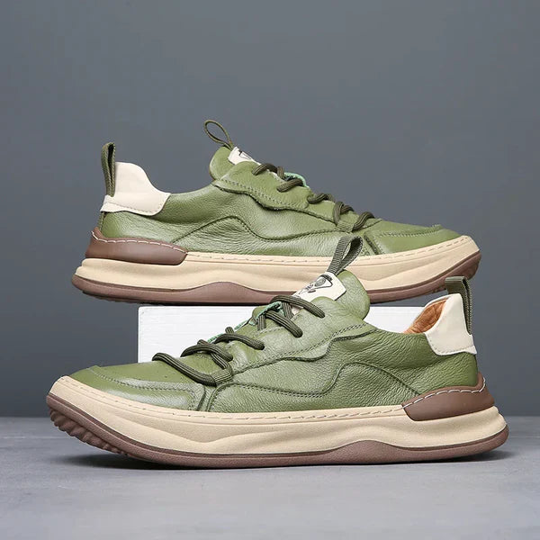 Hochsohlige Lederschuhe