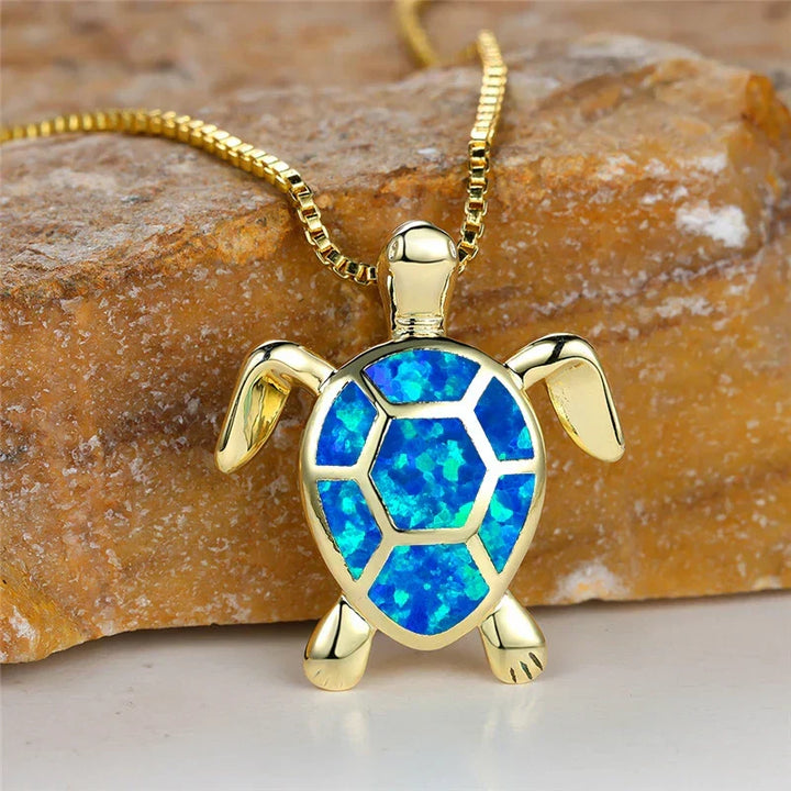 Vintage Gold Schildkrötenanhänger aus grünem Feueropal