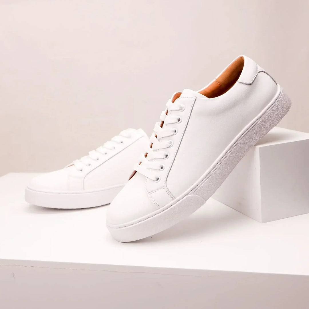 Turnschuhe aus echtem Leder