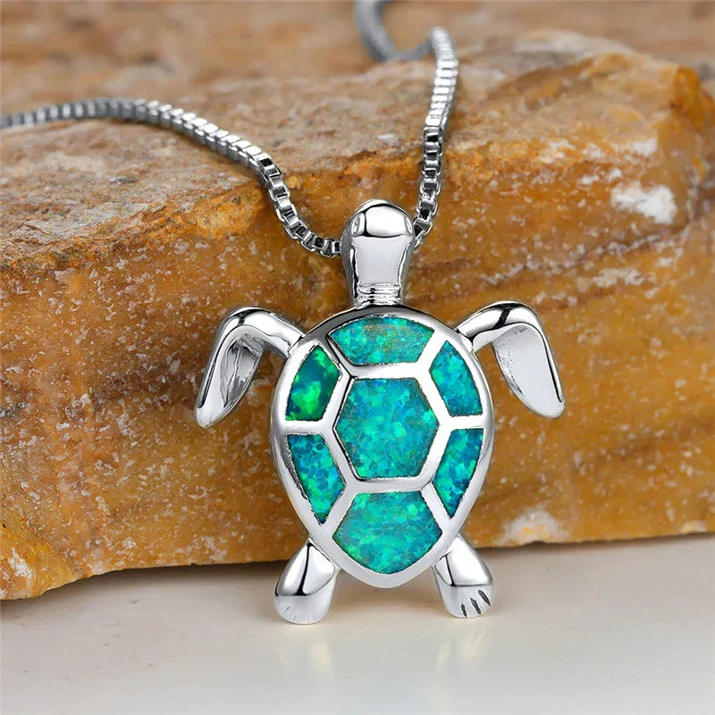 Vintage Collier Pendentif Schildkröte aus Grüner Feueropal