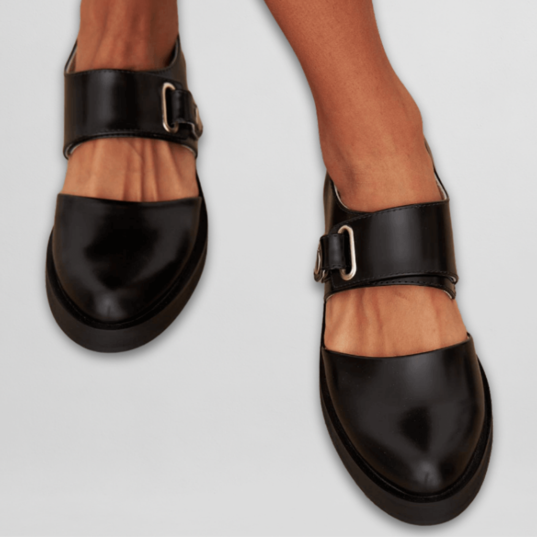 Antonietta | Klassische Mary Janes mit verstellbarem Riemen
