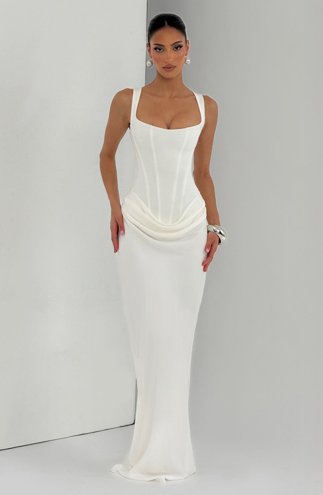 Éléonore | Maxi Kleid Mit Rechteckigem Ausschnitt