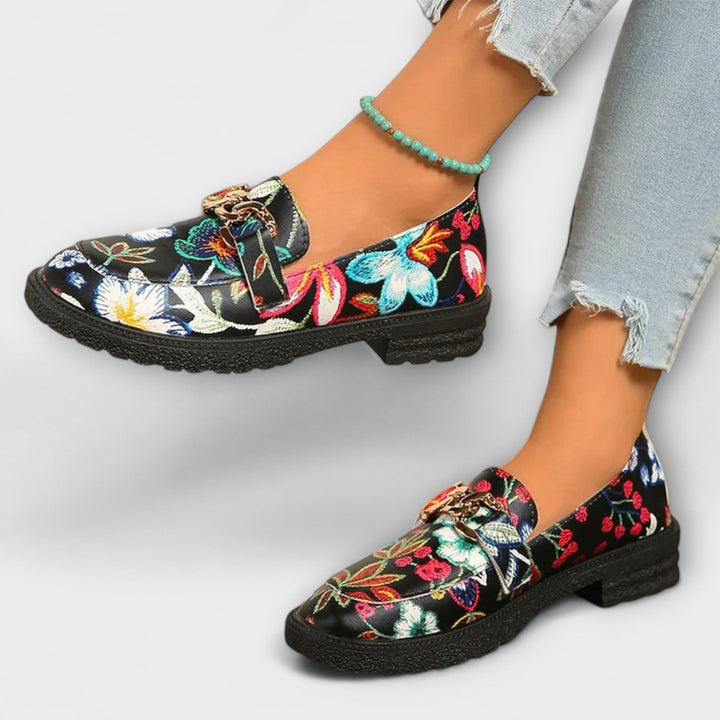 Orla – Bunte Loafers mit Blumenmuster