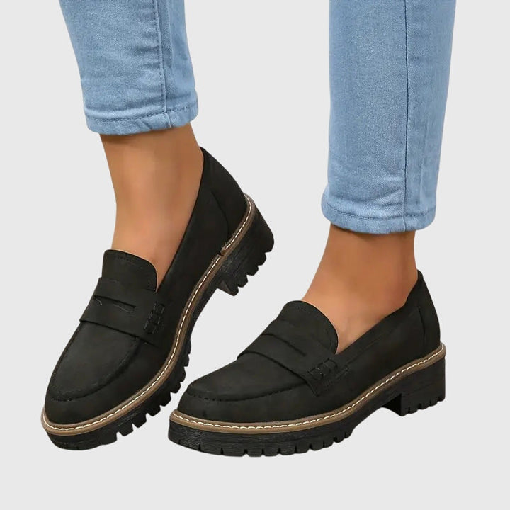 Destiny™ | Zeitlose Wildleder Slipper