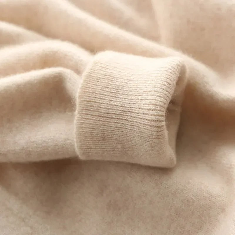Eleganter Pullover mit V-Ausschnitt