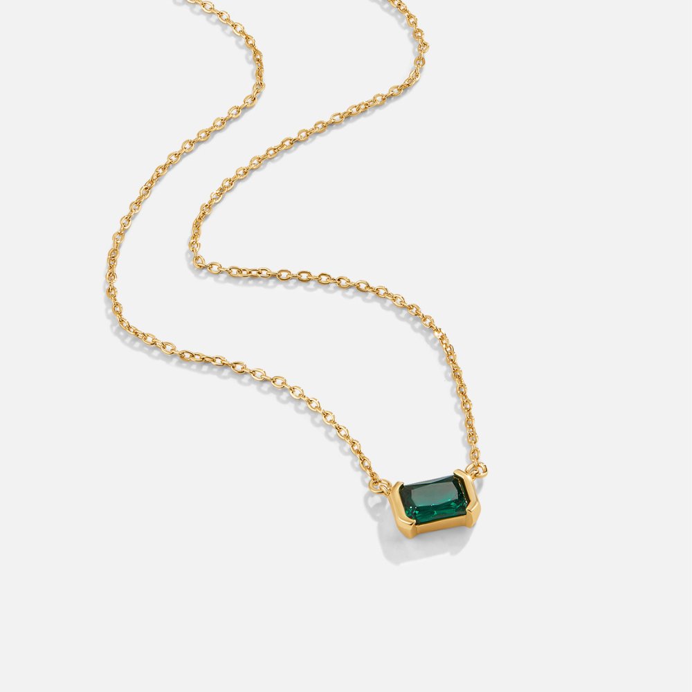 Zartes Collier mit Smaragd