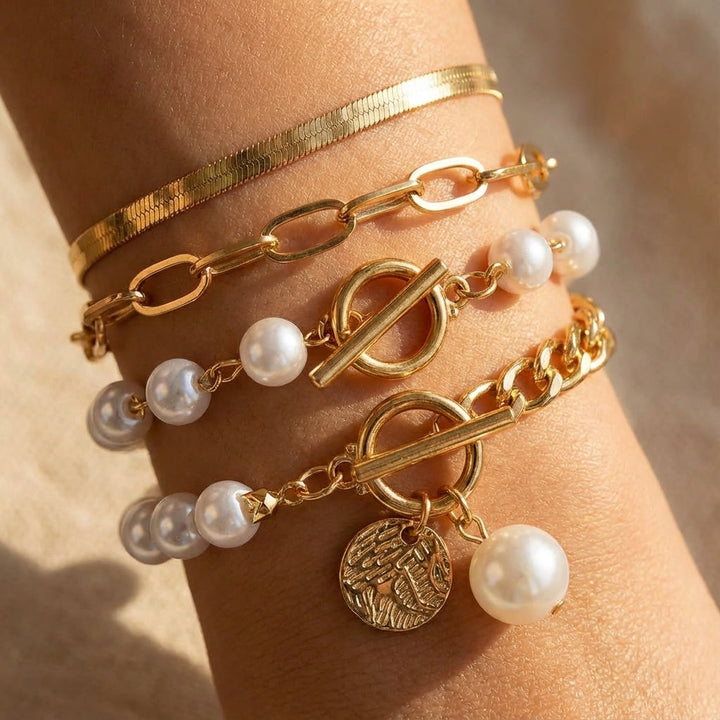 Set von Luxuriösen Perlenarmbändern